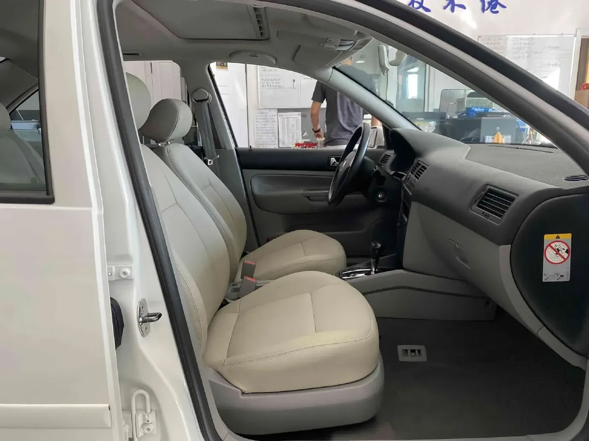 2006 Volkswagen Bora Classic 1.6L 100HP L4 4AT,autocango,china used car exporter,china ev exporter,chinese used car exporter,chinese used ev exporter