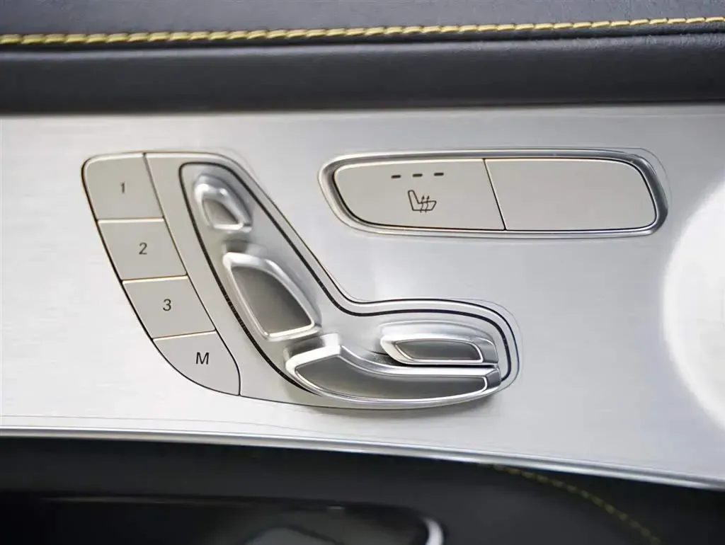 2018 Mercedes-Benz GLC Coupe AMG 4.0T 510HP V8 9AT,autocango,china used car exporter,china ev exporter,chinese used car exporter,chinese used ev exporter