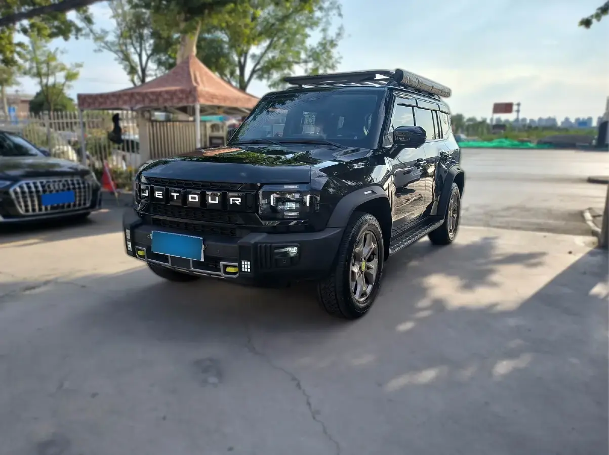 2023 Jetour Traveller 2.0T 254HP L4 8AT