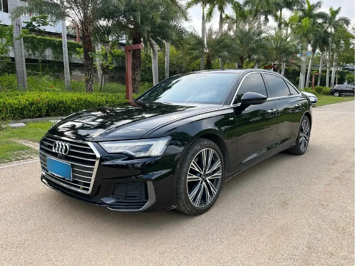 2022 Audi A6L 2.0T 224HP L4 7DCT