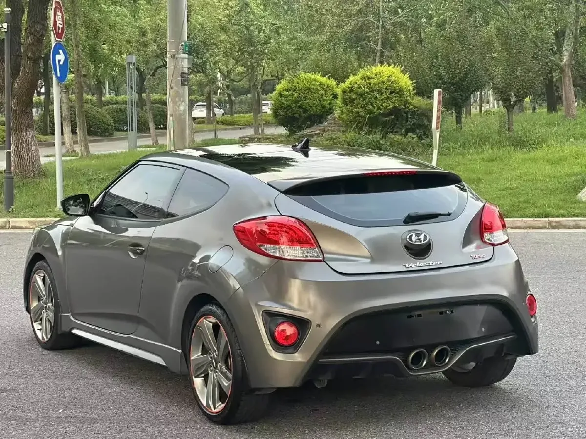 2012 Hyundai Veloster 1.6T 204HP L4 6AT,autocango,china used car exporter,china ev exporter,chinese used car exporter,chinese used ev exporter