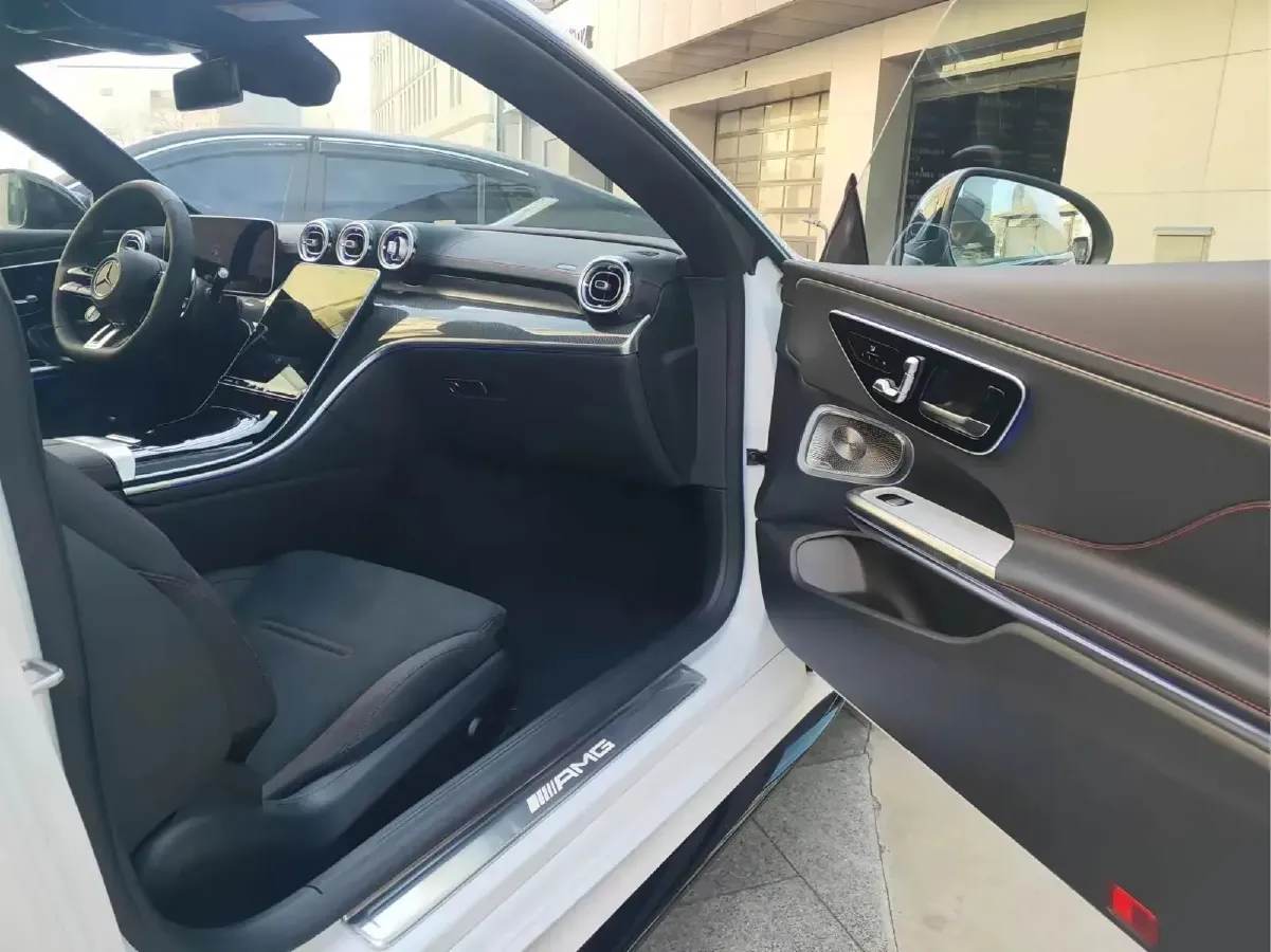 2025 Mercedes-Benz CLE AMG 3.0T 449HP L6 9AT,autocango,china used car exporter,china ev exporter,chinese used car exporter,chinese used ev exporter