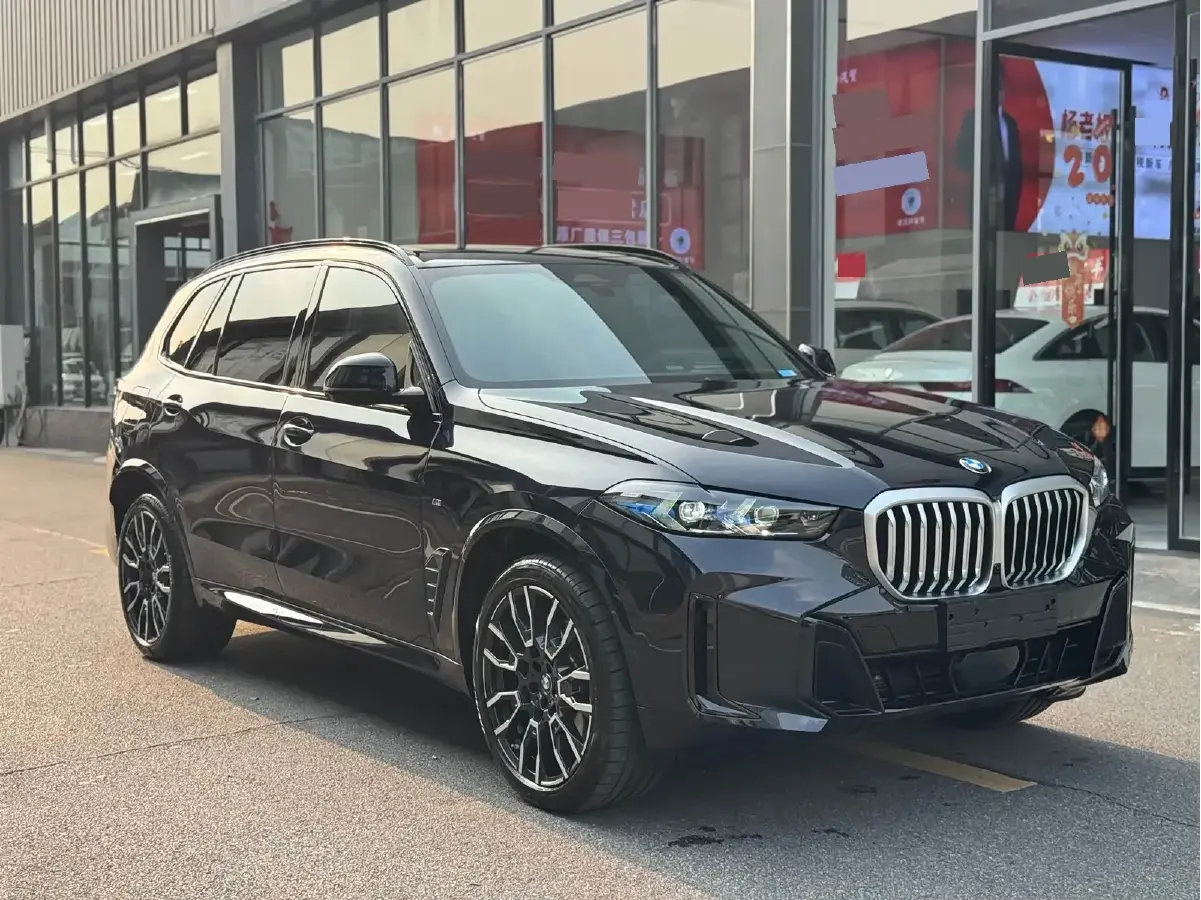 2023 BMW X5 3.0T 381HP L6 8AT
