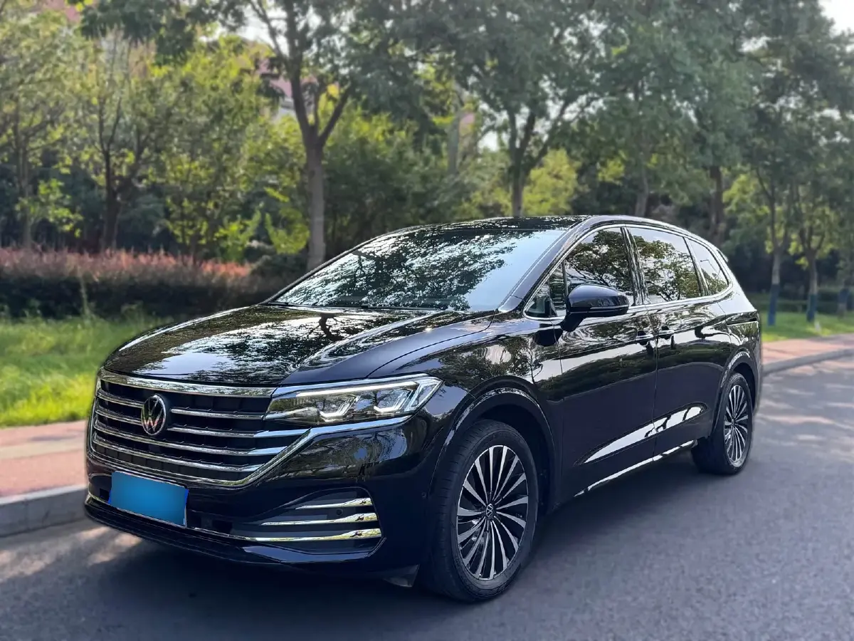 2024 Volkswagen Viloran 2.0T 220HP L4 7DCT