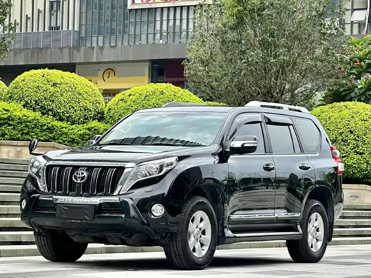 2014 Toyota Land Cruiser Prado 2.7L 163HP L4 5MT