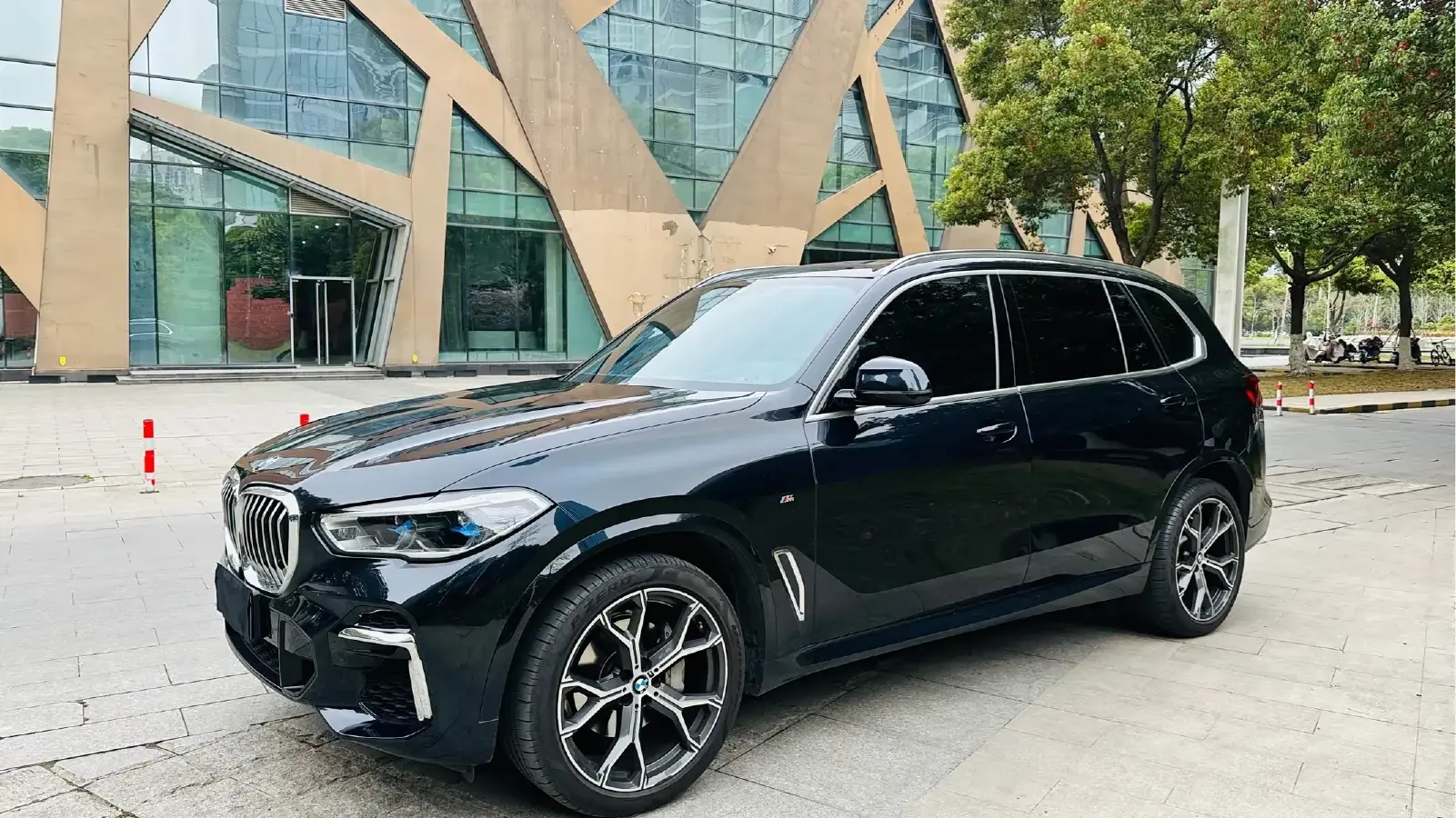 2022 BMW X5 3.0T 333HP L6 8AT
