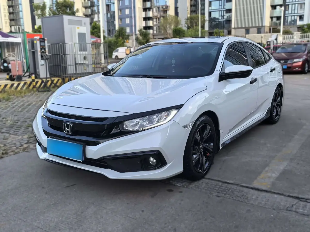 2019 Honda Civic 1.5T 177HP L4 CVT