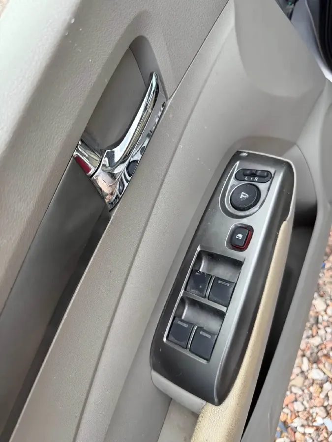 2012 Honda City Classic 1.5L 120HP L4 5AT,autocango,china used car exporter,china ev exporter,chinese used car exporter,chinese used ev exporter