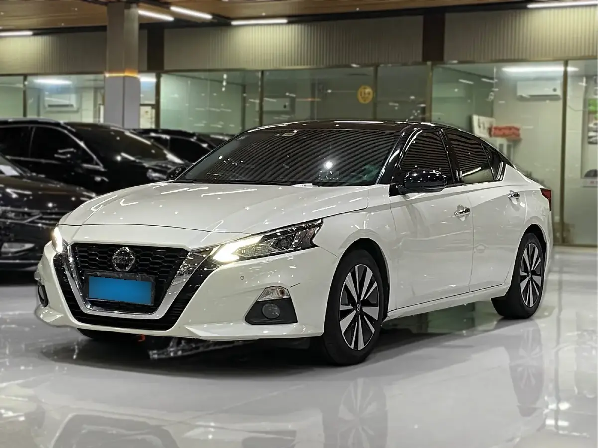 2021 Nissan Teana 2.0T 243HP L4 CVT