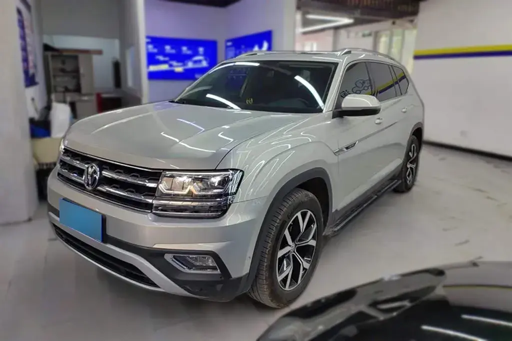 2019 Volkswagen Teramont 2.0T 220HP L4 7DCT