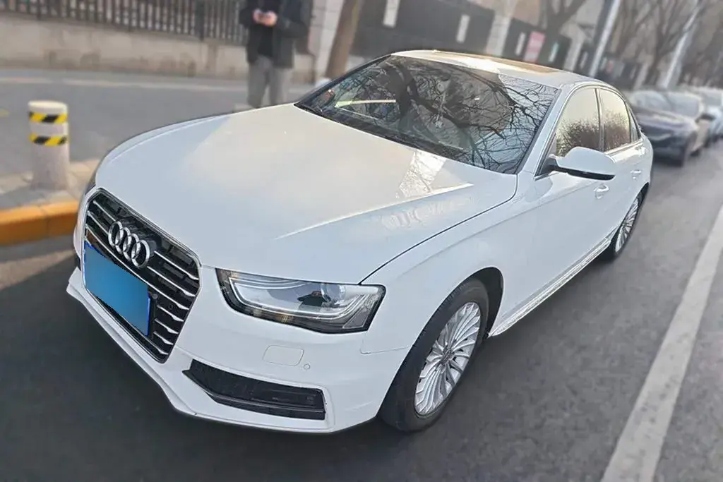 2016 Audi A4L 2.0T 180HP L4 CVT