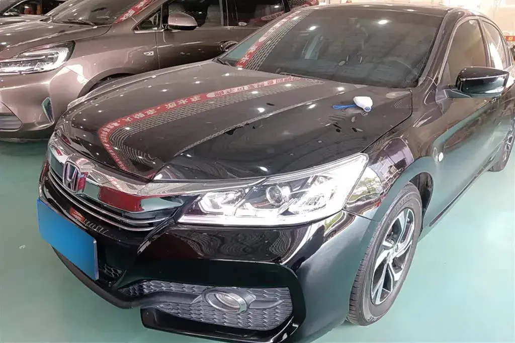 2016 Honda Accord 2.0L 155HP L4 CVT