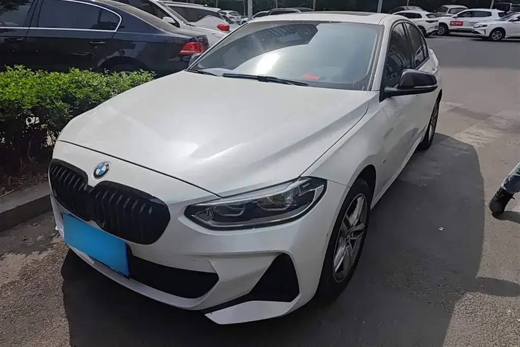 2021 BMW 1 Series 1.5T 140HP L3 7DCT