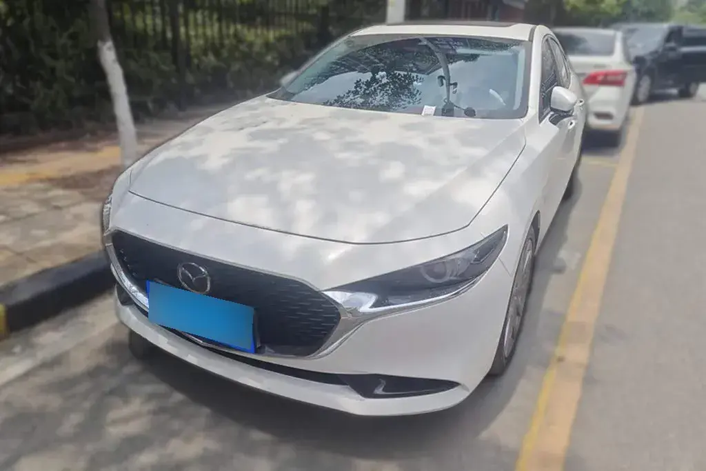 2023 Mazda 3 Axela 2.0L 158HP L4 6AT