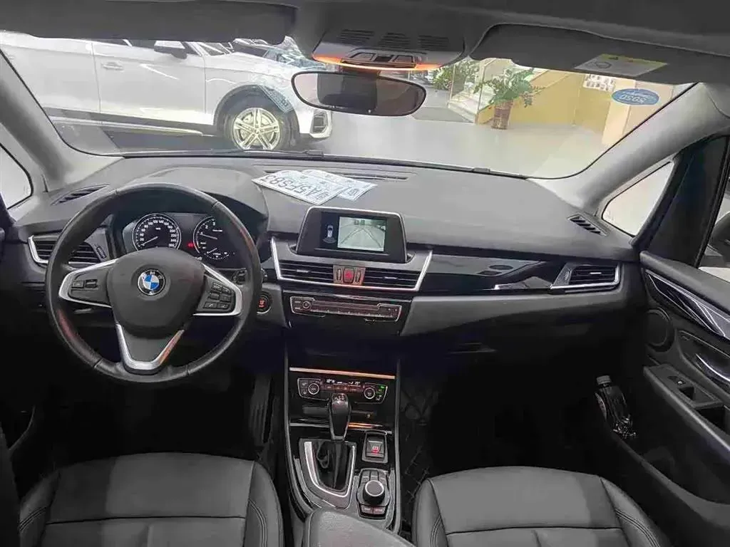2019 BMW 2 Series Wagon 1.5T 136HP L3 6AT,autocango,china used car exporter,china ev exporter,chinese used car exporter,chinese used ev exporter