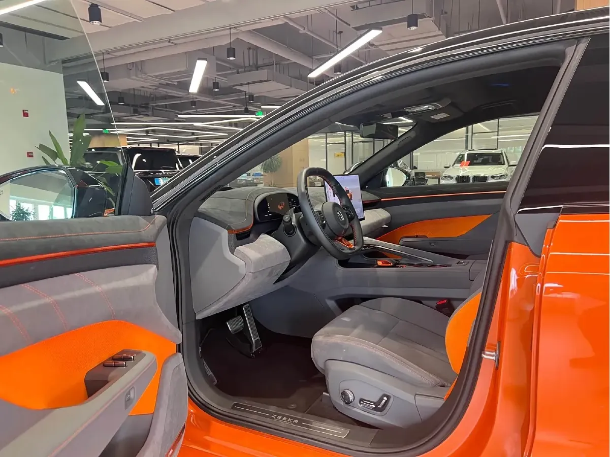 2025 Zeekr 001 BEV 100KWH,autocango,china used car exporter,china ev exporter,chinese used car exporter,chinese used ev exporter