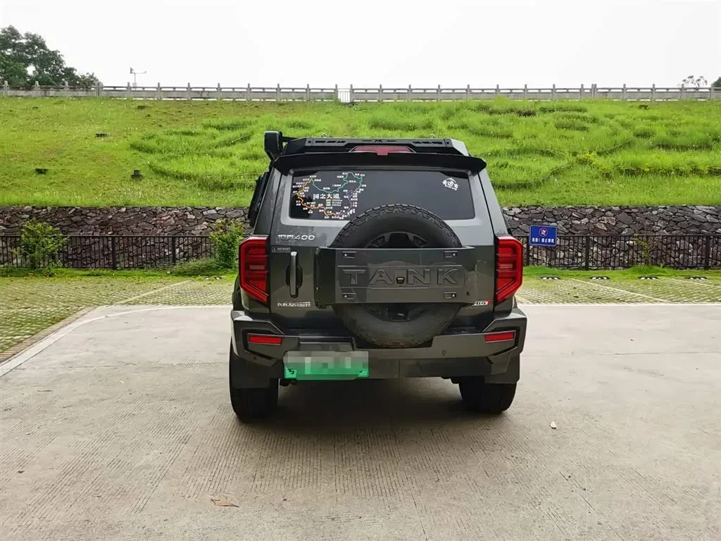 2024 Tank 400 2.0T 252HP L4 9AT PHEV 36.7/37.1KWH,autocango,china used car exporter,china ev exporter,chinese used car exporter,chinese used ev exporter