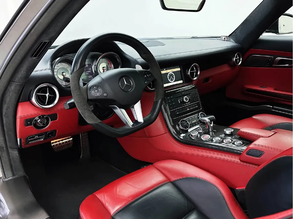 2013 Mercedes-Benz SLS AMG 6.2L 571HP V8 7DCT,autocango,china used car exporter,china ev exporter,chinese used car exporter,chinese used ev exporter