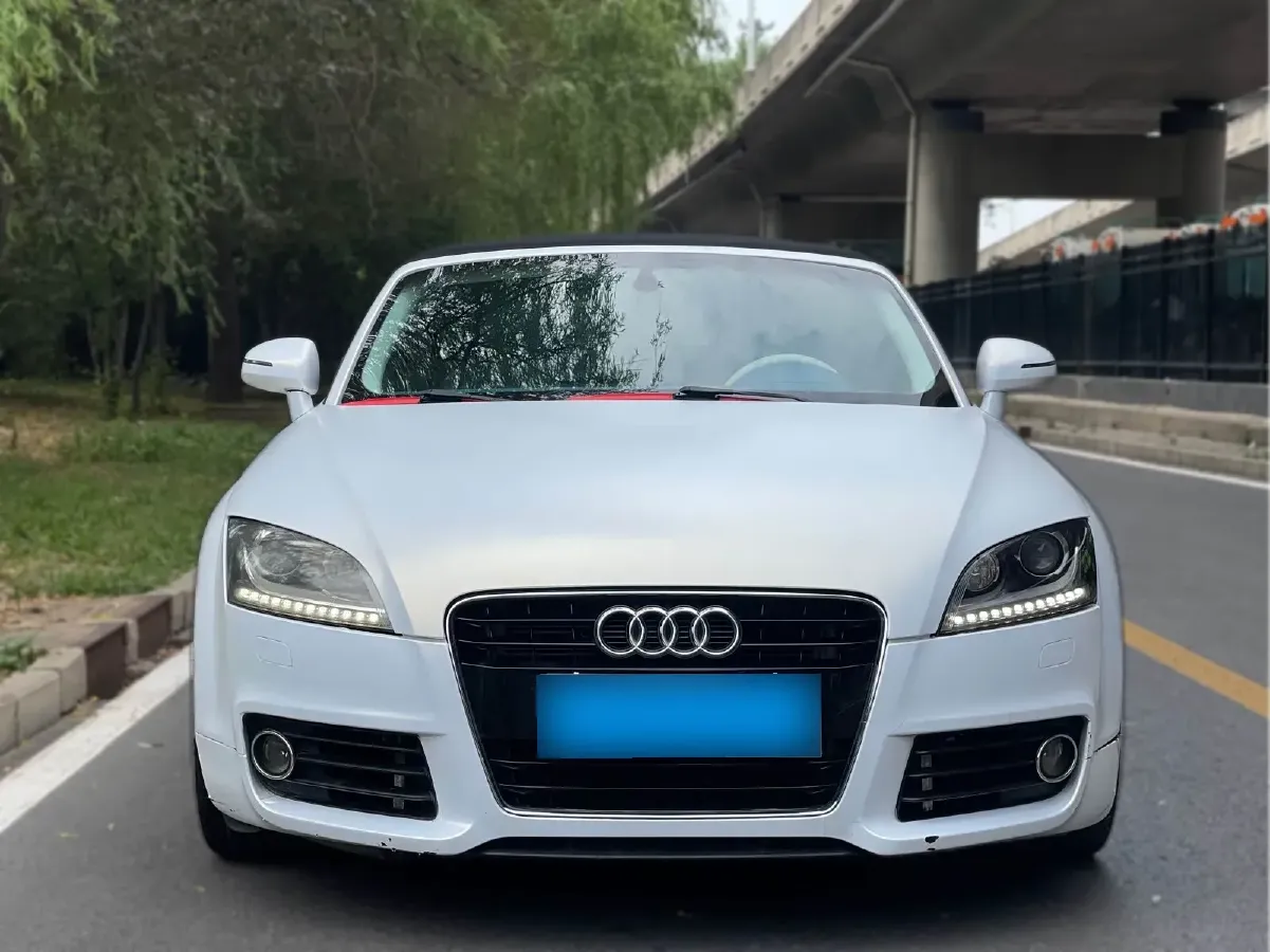 2011 Audi TT 2.0T 211HP L4 6DCT,autocango,china used car exporter,china ev exporter,chinese used car exporter,chinese used ev exporter