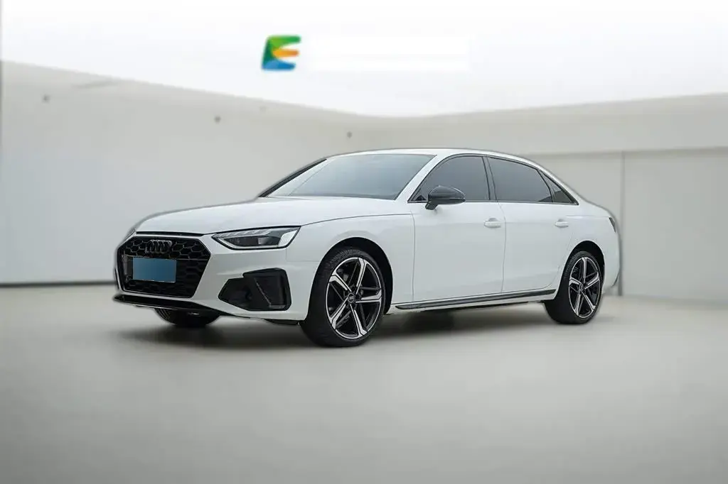 2024 Audi A4L 2.0T 190HP L4 7DCT