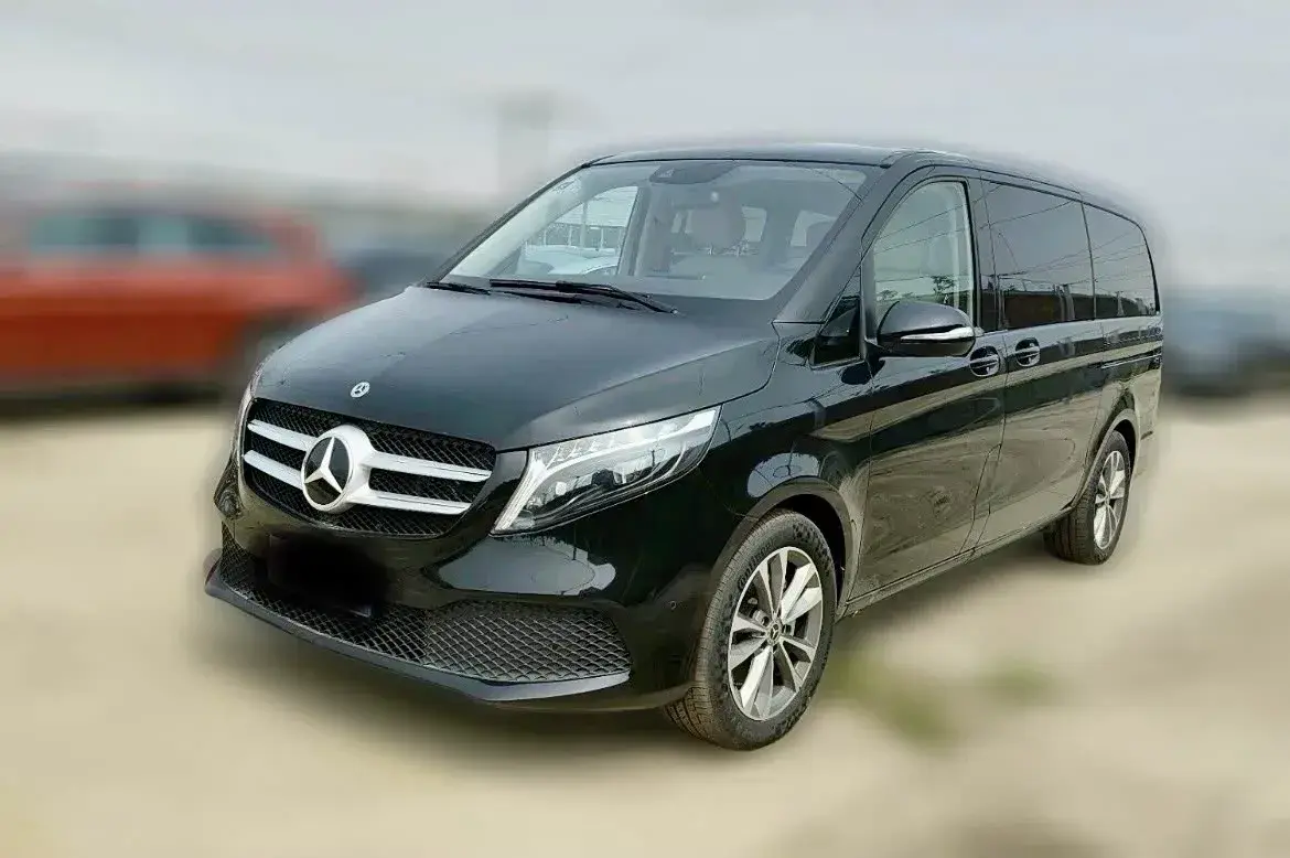 2022 Mercedes-Benz V Class 2.0T 211HP L4 9AT