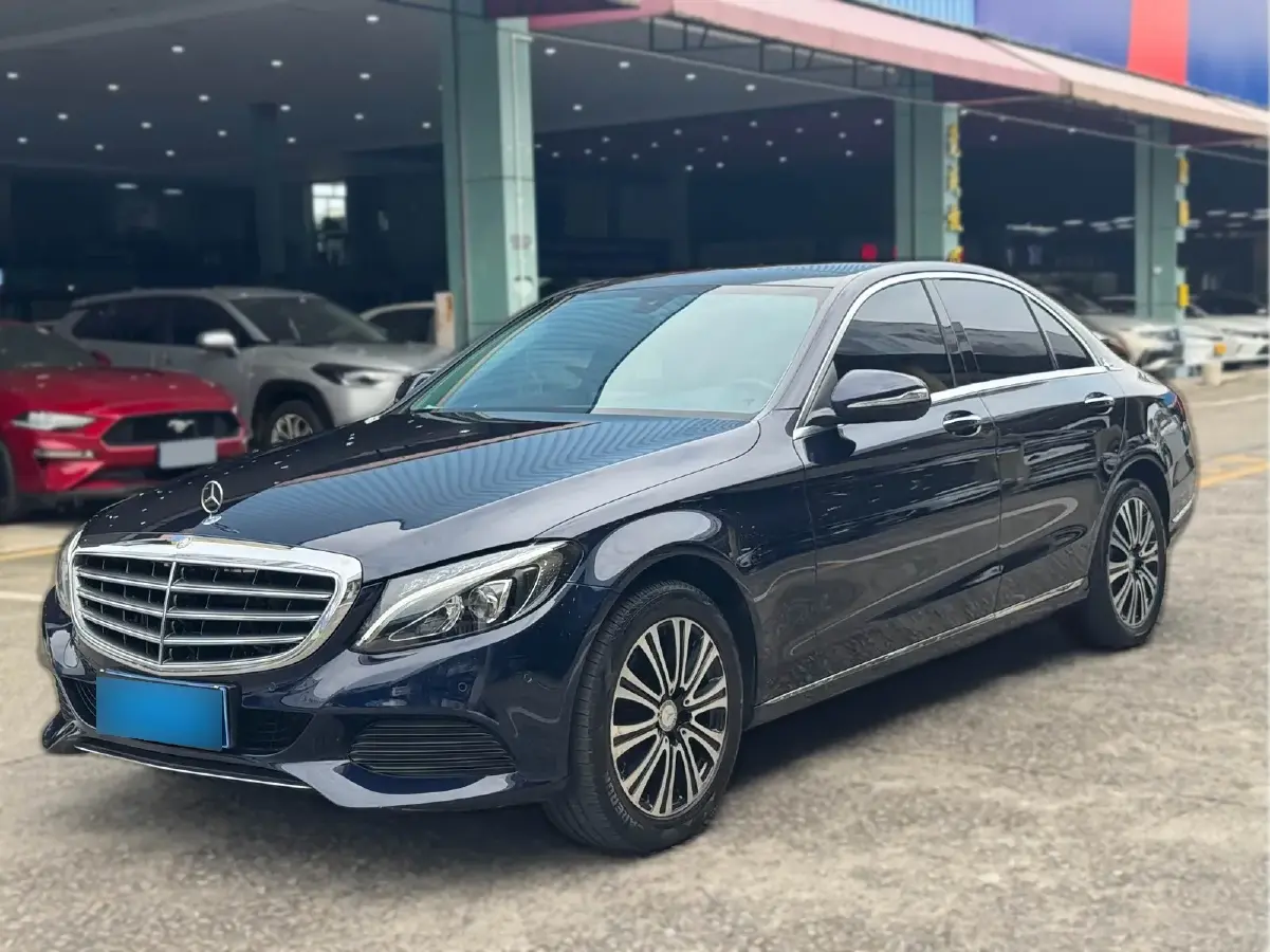 2015 Mercedes-Benz C Class 2.0T 184HP L4 7AT