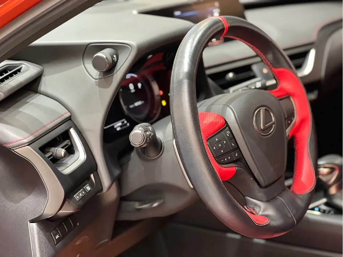 2019 Lexus UX 2.0L 146HP L4 E-CVT Hybrid,autocango,china used car exporter,china ev exporter,chinese used car exporter,chinese used ev exporter