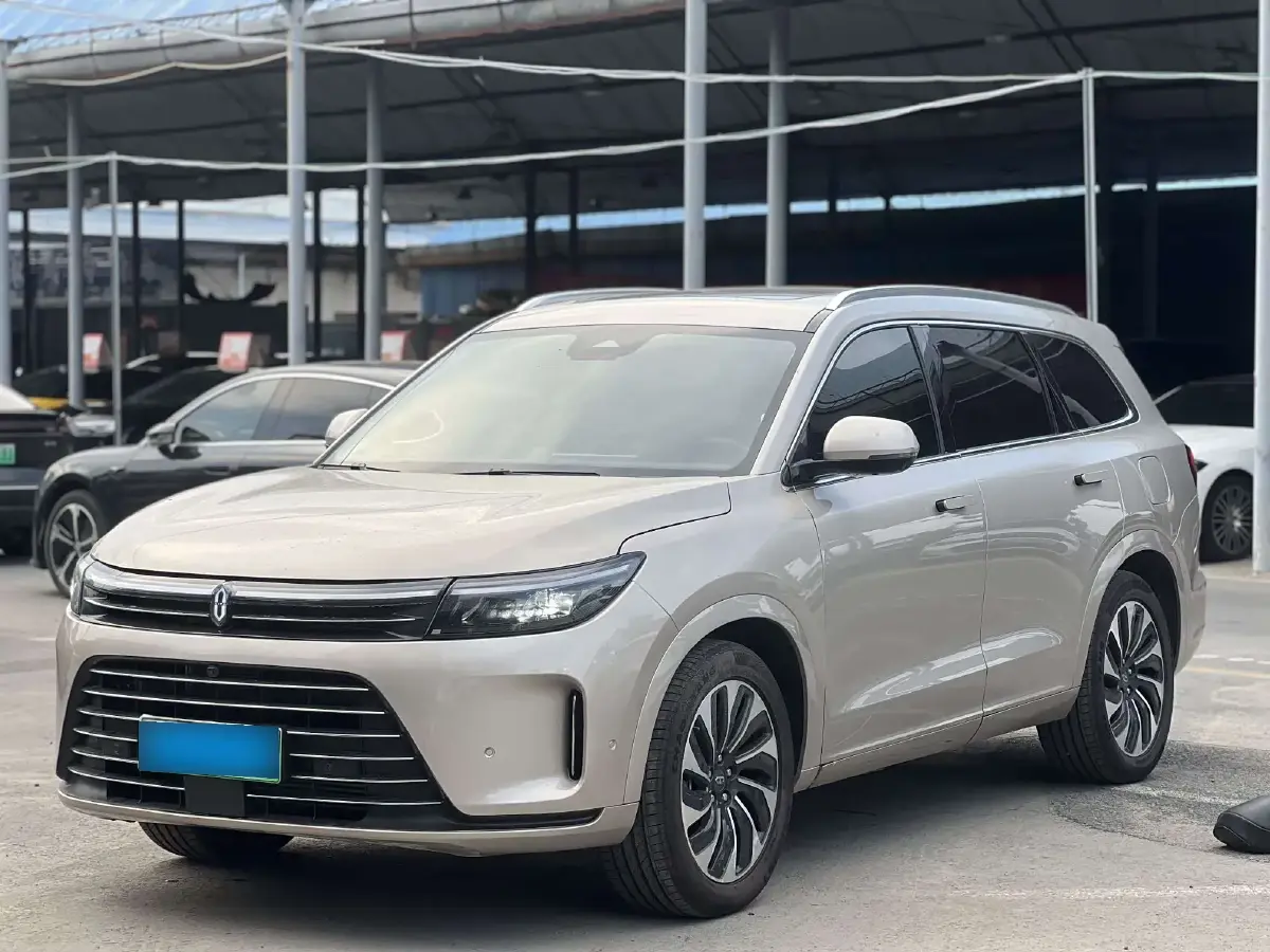 2022 HIMA AITO M7 Range Extended 125HP REEV 40KWH