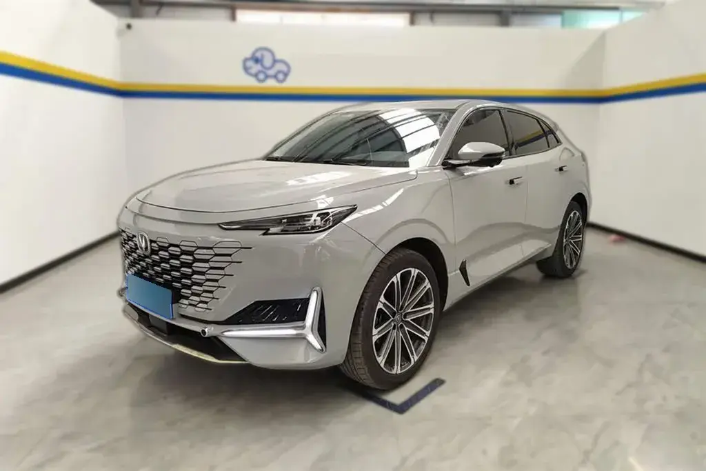 2021 ChangAn UNI-K 2.0T 233HP L4 8AT