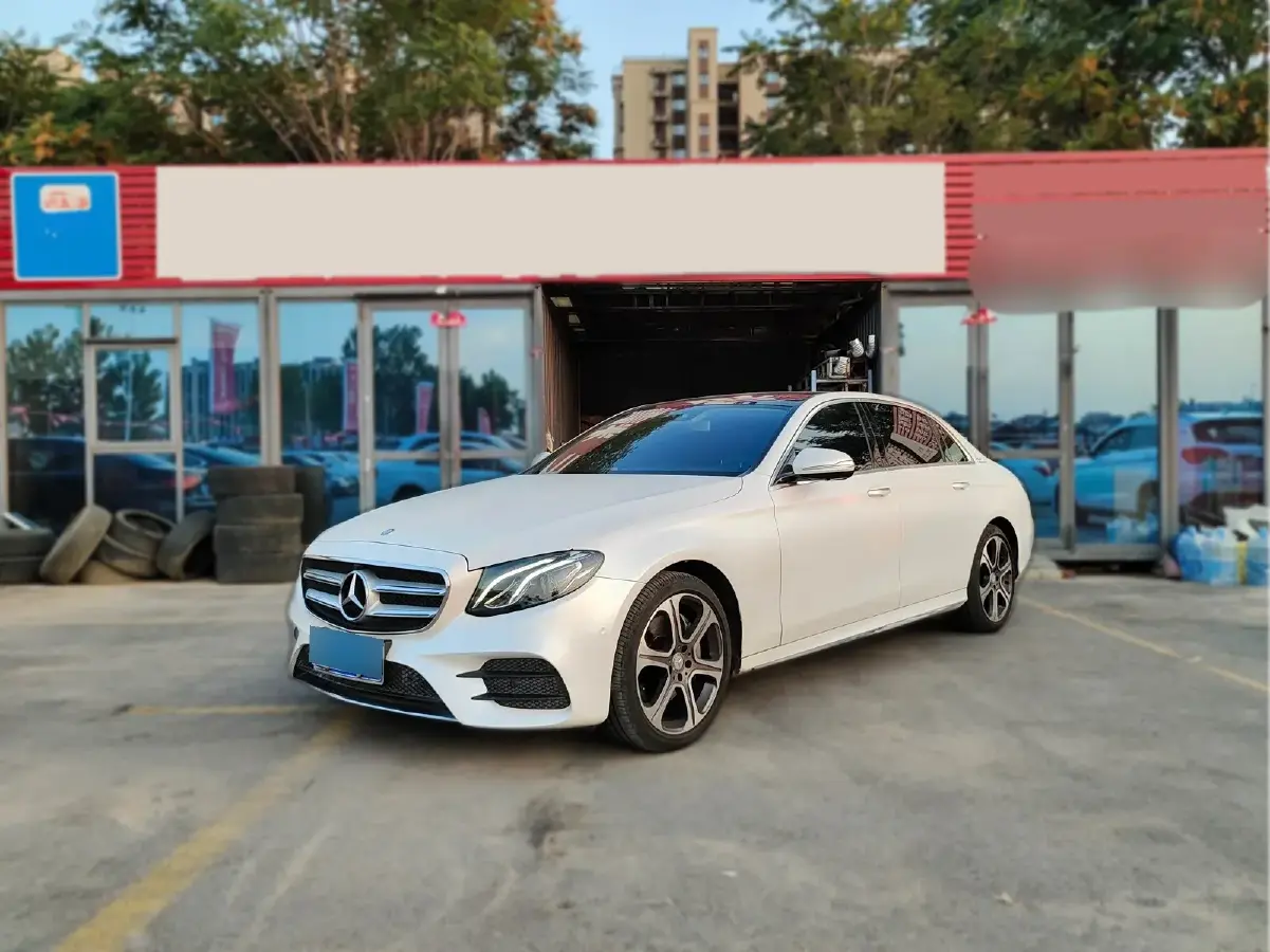 2016 Mercedes-Benz E Class 2.0T 245HP L4 9AT