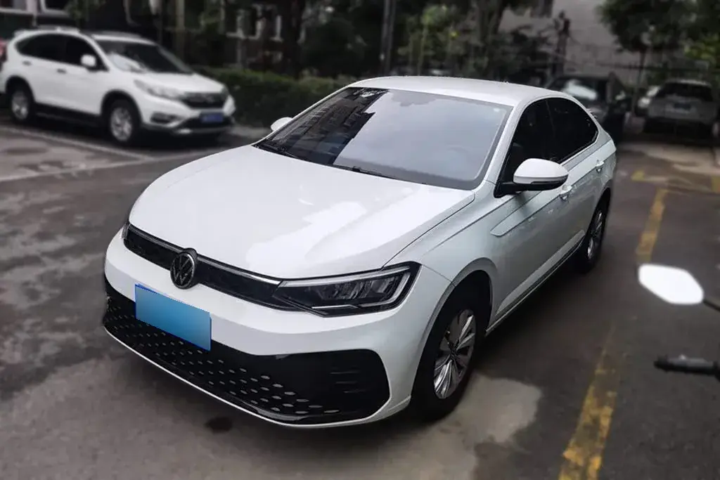 2023 Volkswagen Lavida 1.5L 110HP L4 6AT