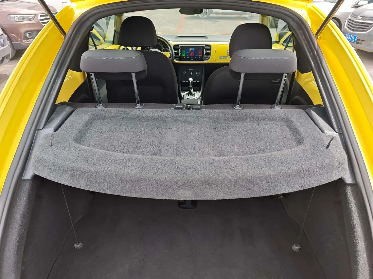 2014 Volkswagen Beetle 1.2T 105HP L4 7DCT,autocango,china used car exporter,china ev exporter,chinese used car exporter,chinese used ev exporter