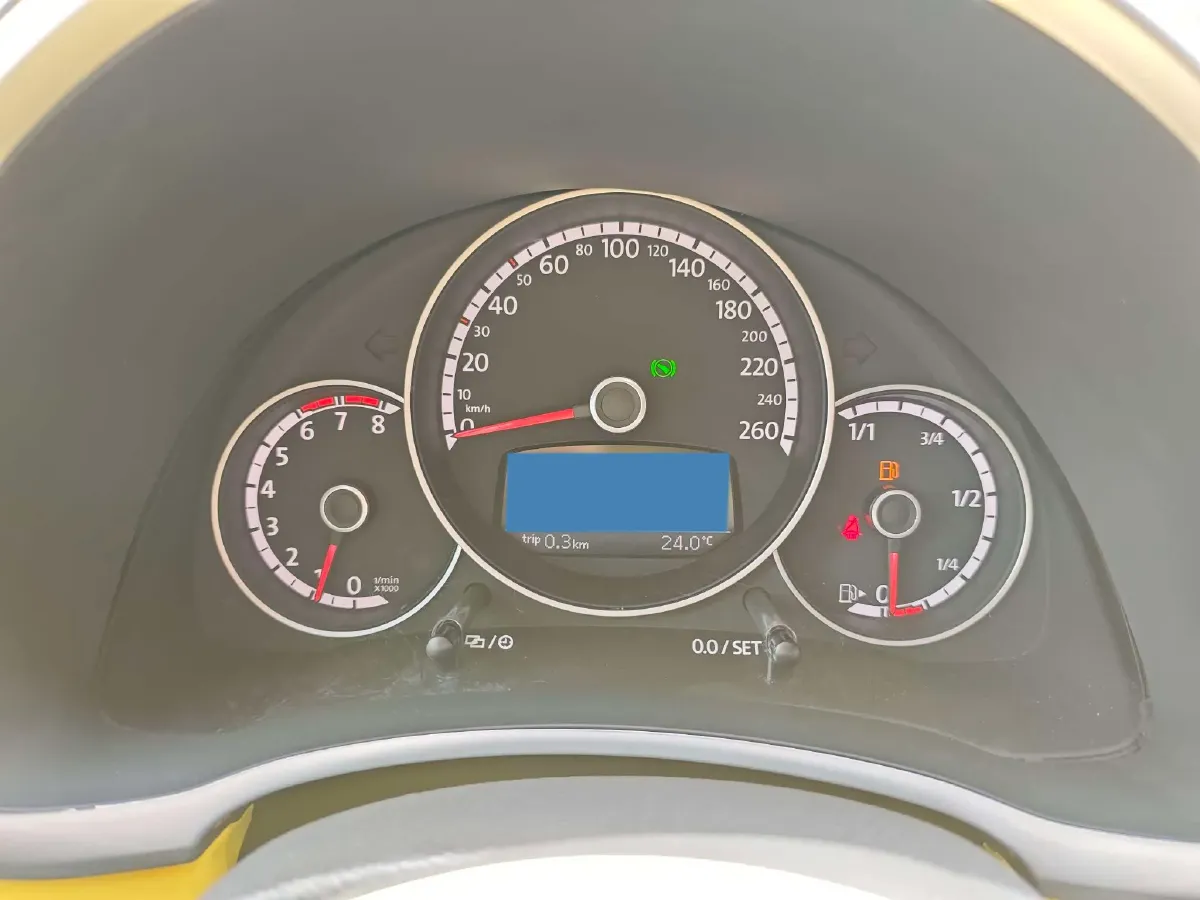 2014 Volkswagen Beetle 1.2T 105HP L4 7DCT,autocango,china used car exporter,china ev exporter,chinese used car exporter,chinese used ev exporter