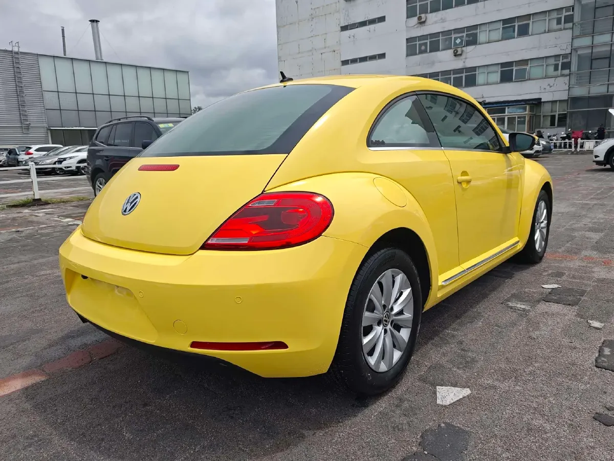 2014 Volkswagen Beetle 1.2T 105HP L4 7DCT,autocango,china used car exporter,china ev exporter,chinese used car exporter,chinese used ev exporter
