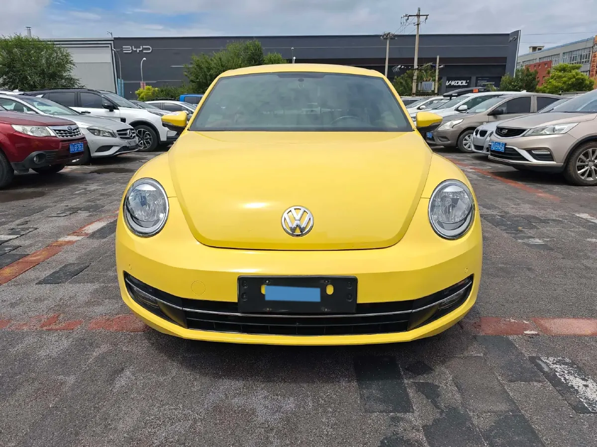2014 Volkswagen Beetle 1.2T 105HP L4 7DCT,autocango,china used car exporter,china ev exporter,chinese used car exporter,chinese used ev exporter