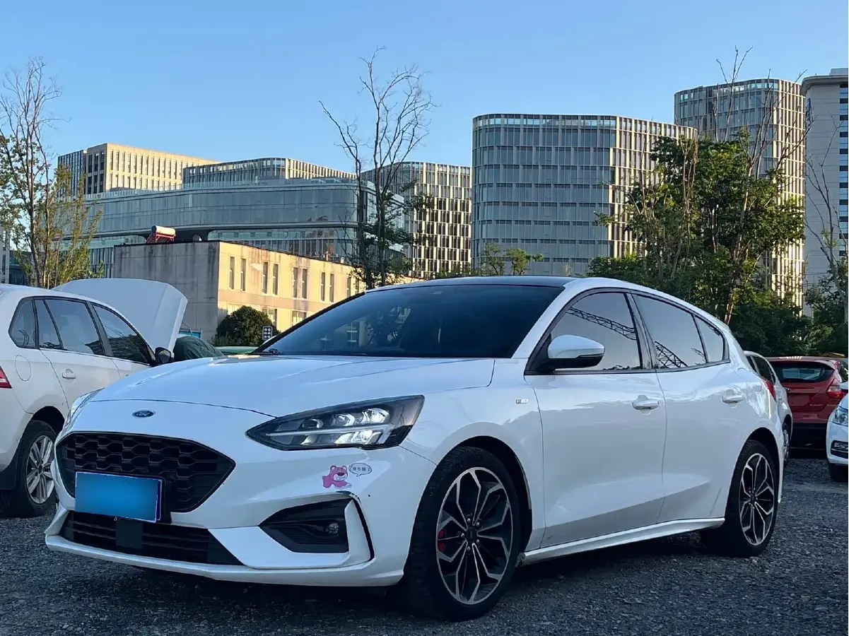 2021 Ford Focus 1.5T 174HP L3 8AT
