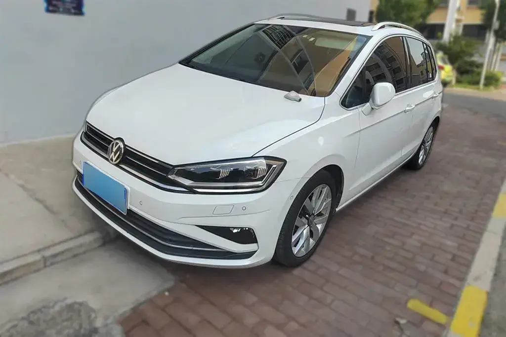 2019 Volkswagen Golf Sportsvan 1.4T 150HP L4 7DCT