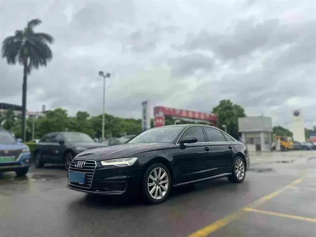 2018 Audi A6L 1.8T 190HP L4 7DCT
