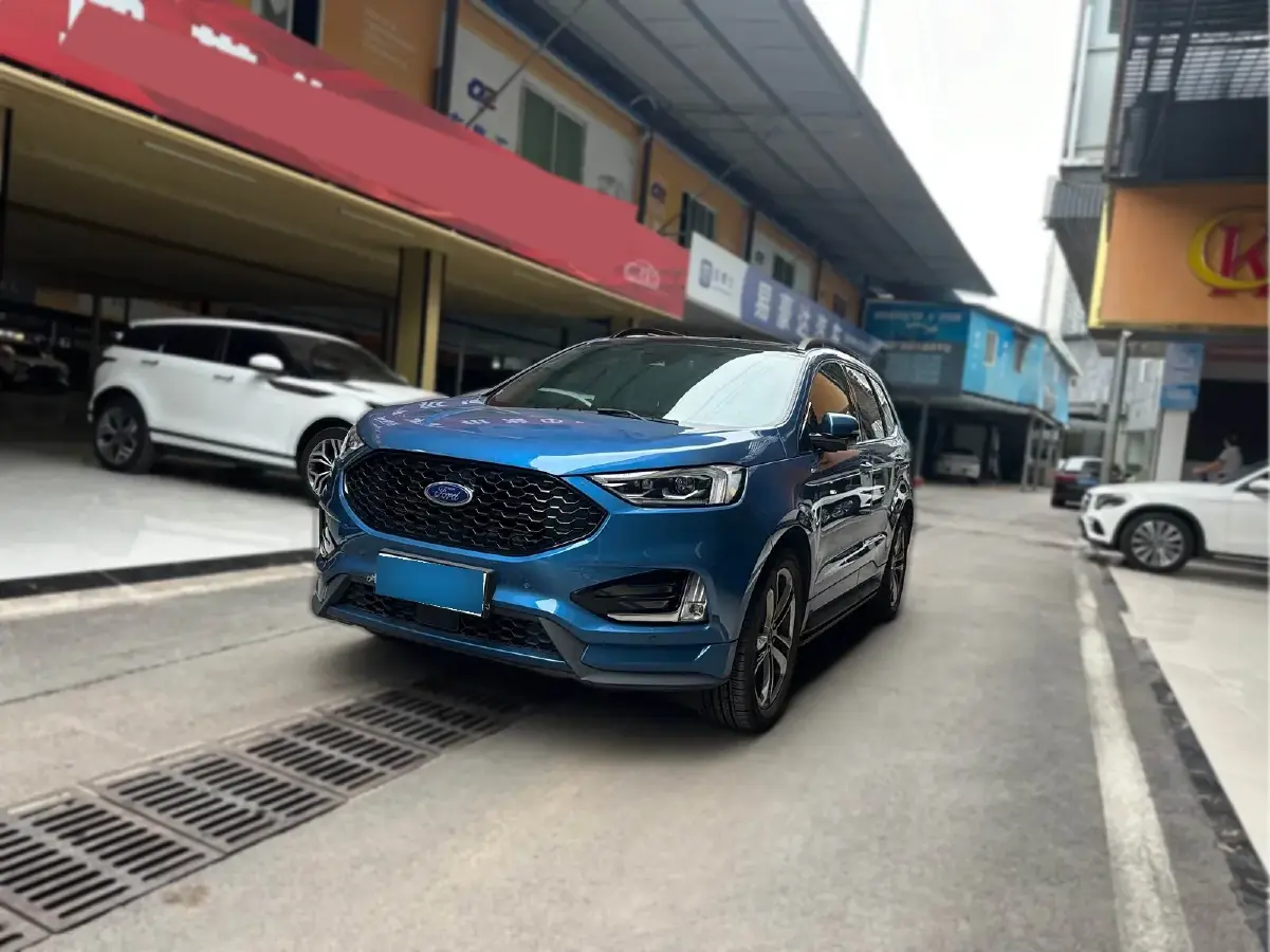 2020 Ford Edge 2.0T 245HP L4 8AT