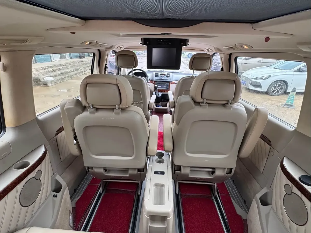 2013 Mercedes-Benz Viano 3.5L 258HP V6 5AT,autocango,china used car exporter,china ev exporter,chinese used car exporter,chinese used ev exporter