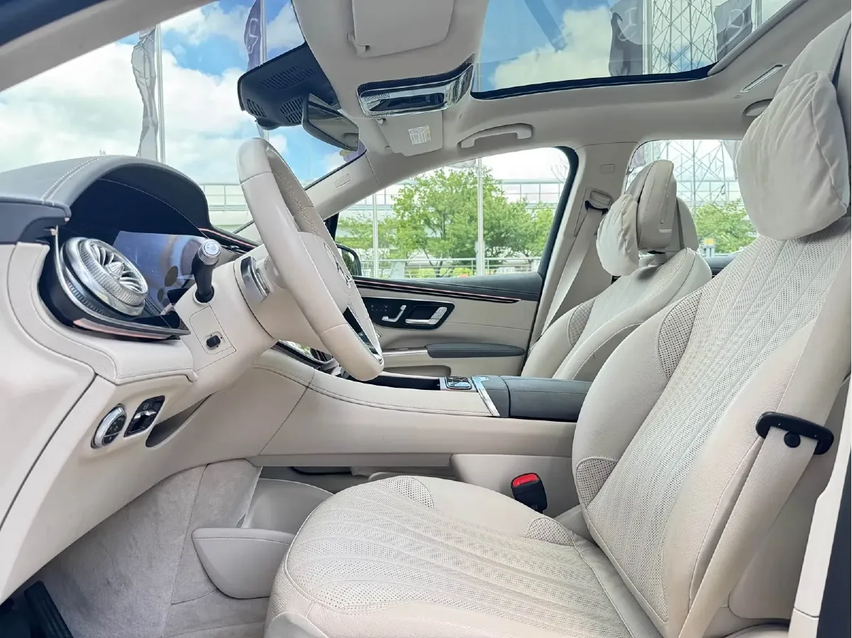 2023 Mercedes-Benz EQS SUV BEV 111.8KWH,autocango,china used car exporter,china ev exporter,chinese used car exporter,chinese used ev exporter