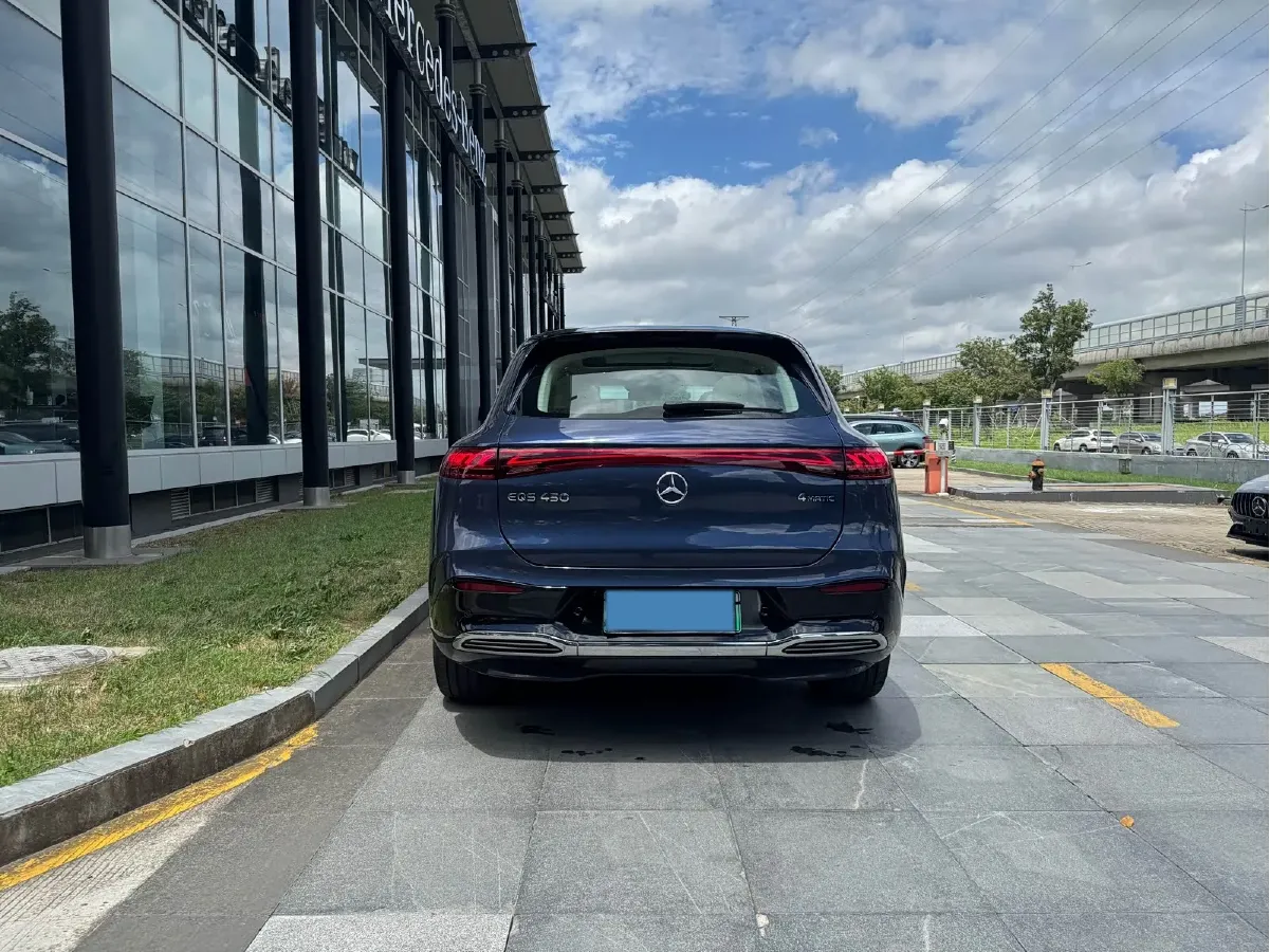 2023 Mercedes-Benz EQS SUV BEV 111.8KWH,autocango,china used car exporter,china ev exporter,chinese used car exporter,chinese used ev exporter