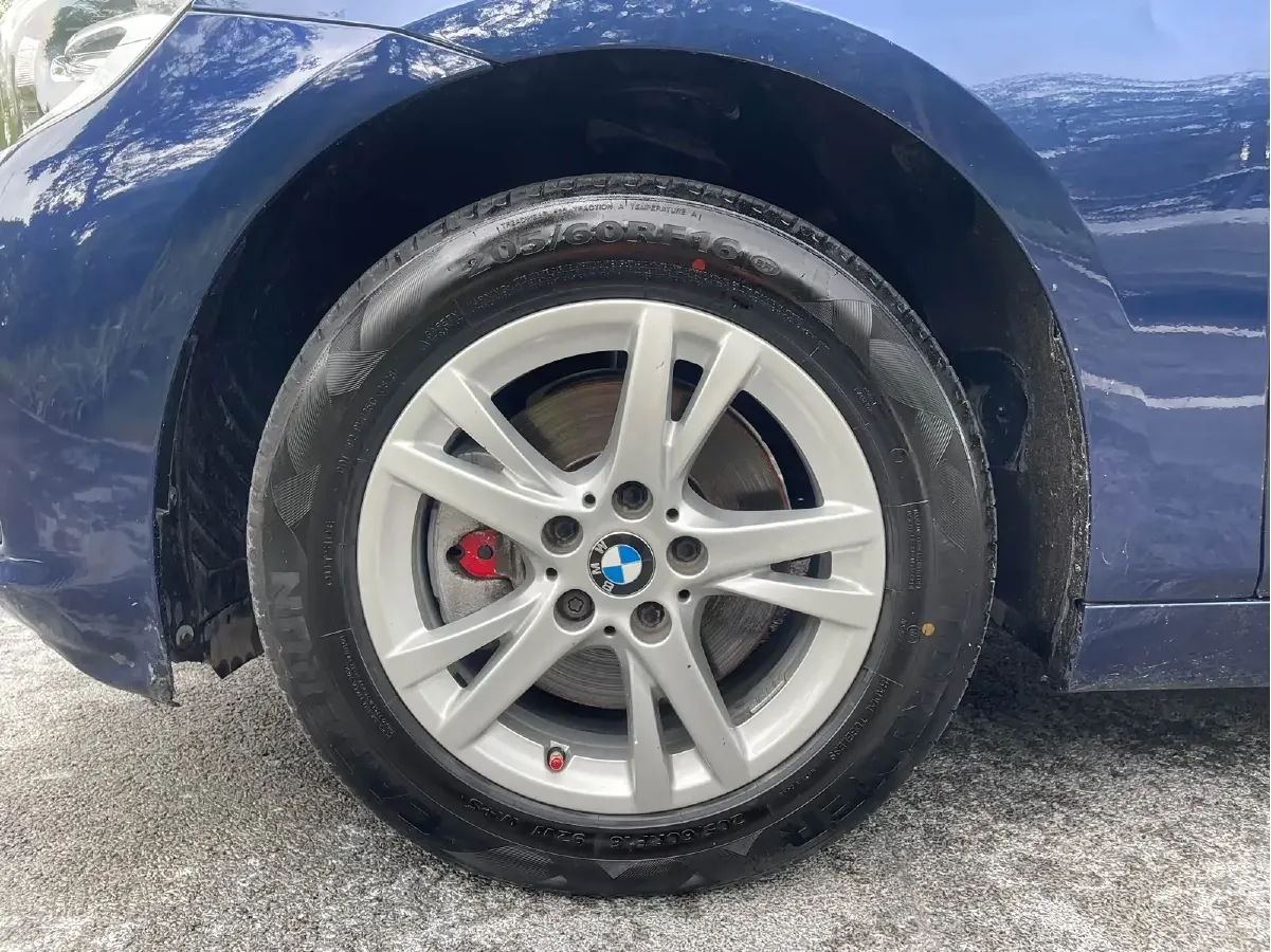 2015 BMW 2 Series SUV 1.5T 136HP L3 6AT,autocango,china used car exporter,china ev exporter,chinese used car exporter,chinese used ev exporter