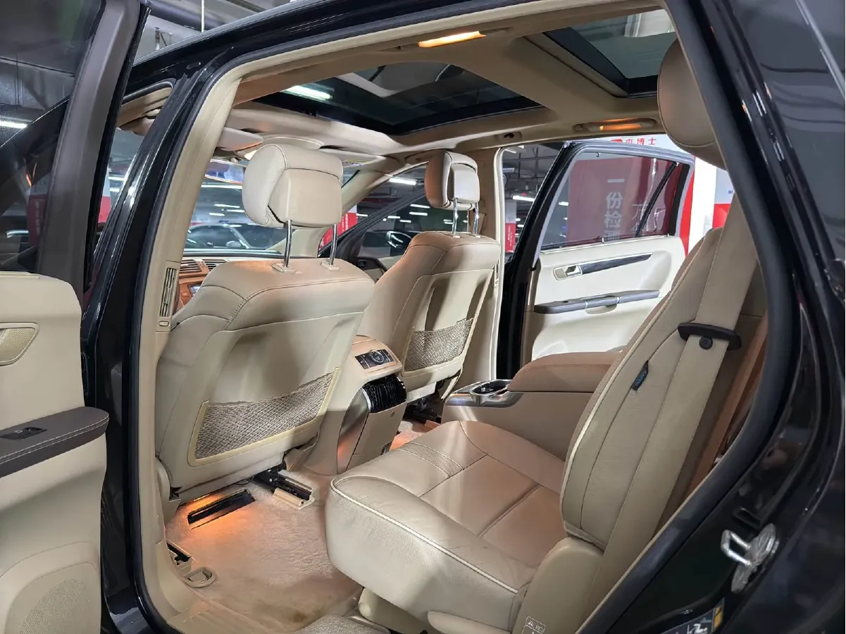 2015 Mercedes-Benz R Class 3.0T 333HP V6 7AT,autocango,china used car exporter,china ev exporter,chinese used car exporter,chinese used ev exporter