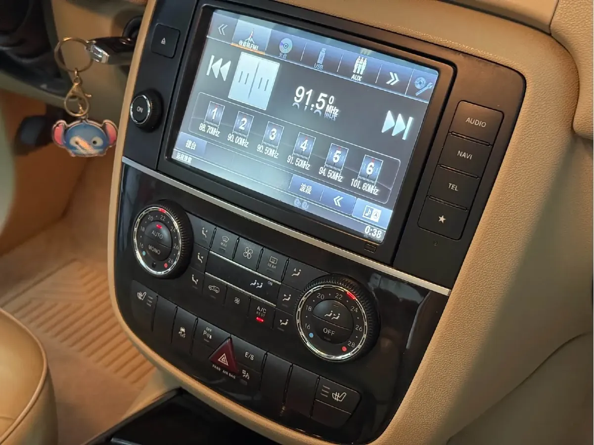 2015 Mercedes-Benz R Class 3.0T 333HP V6 7AT,autocango,china used car exporter,china ev exporter,chinese used car exporter,chinese used ev exporter