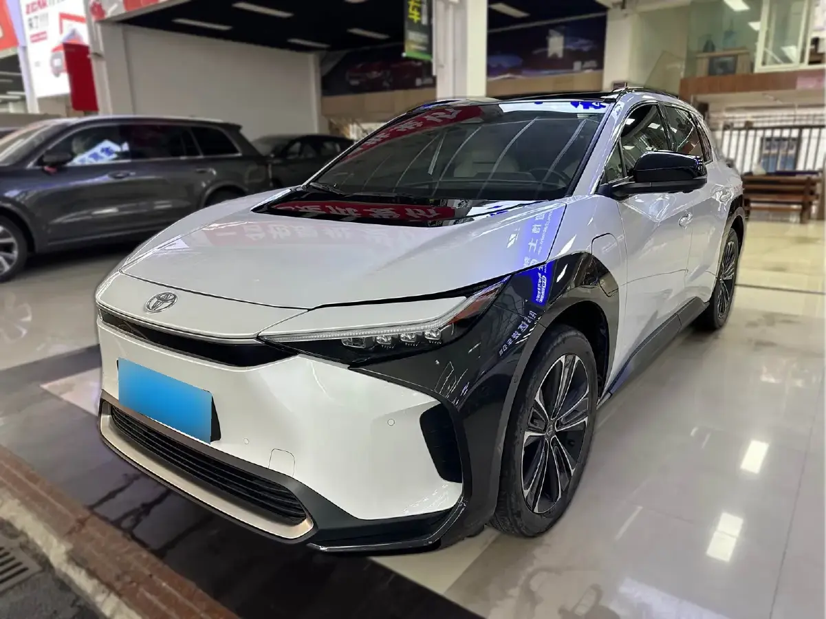 2022 Toyota bZ4X BEV 66.7KWH