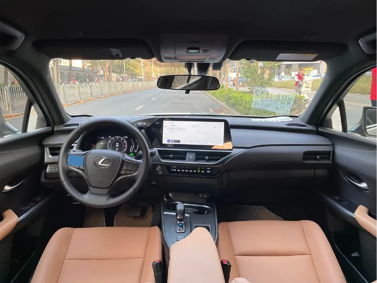 2024 Lexus UX 2.0L 152HP L4 E-CVT Hybrid,autocango,china used car exporter,china ev exporter,chinese used car exporter,chinese used ev exporter