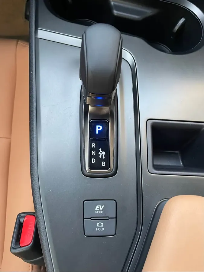 2024 Lexus UX 2.0L 152HP L4 E-CVT Hybrid,autocango,china used car exporter,china ev exporter,chinese used car exporter,chinese used ev exporter