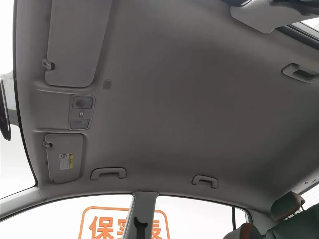 2017 Kia KX Cross 1.4L 100HP L4 6AT,autocango,china used car exporter,china ev exporter,chinese used car exporter,chinese used ev exporter