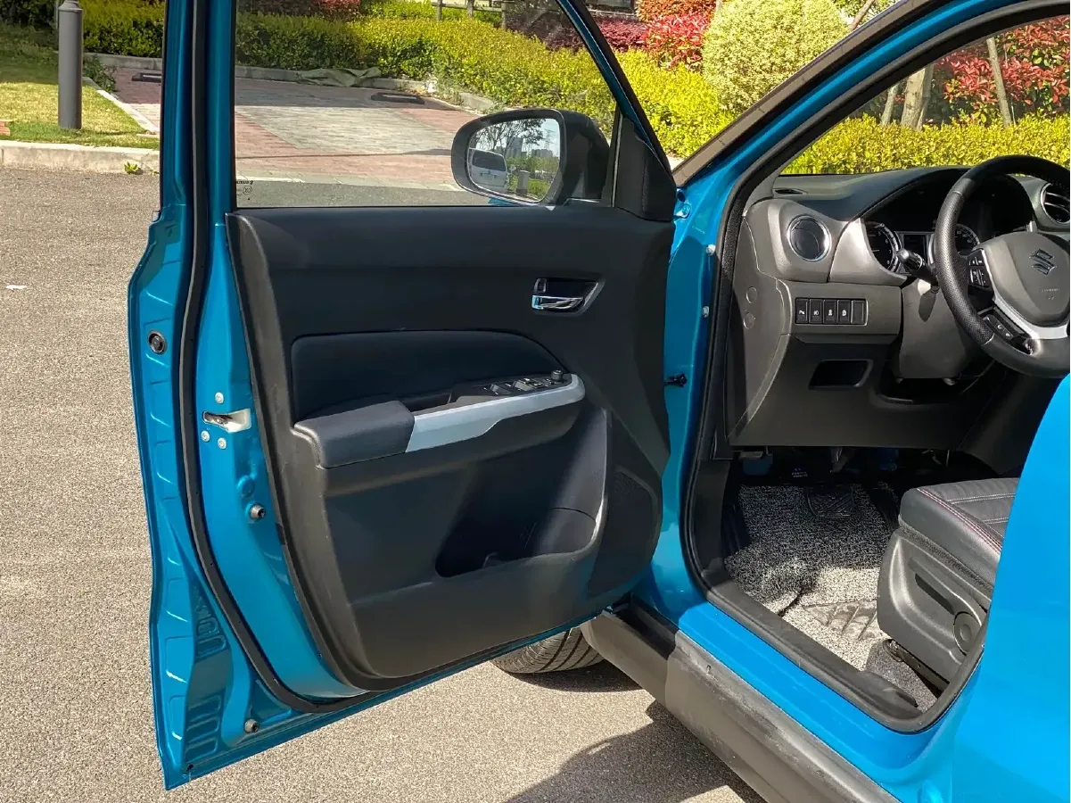 2016 Suzuki Vitara 1.4T 140HP L4 6AT,autocango,china used car exporter,china ev exporter,chinese used car exporter,chinese used ev exporter